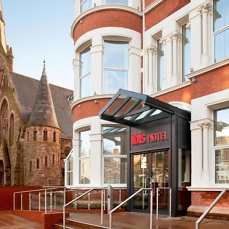 Готель Ibis Belfast Queens Quarter Екстер'єр фото