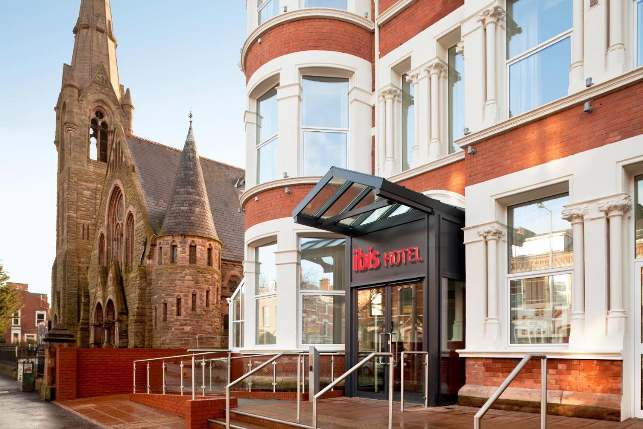 Готель Ibis Belfast Queens Quarter Екстер'єр фото